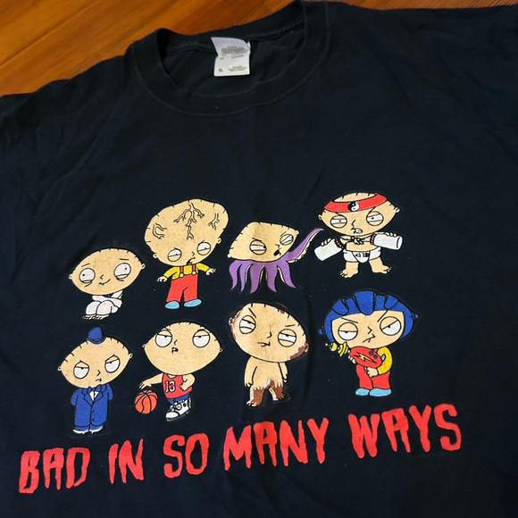 Vintage Family Guy XL black tee ; great front graphic Clean with a light fade - Picture 4 of 9
